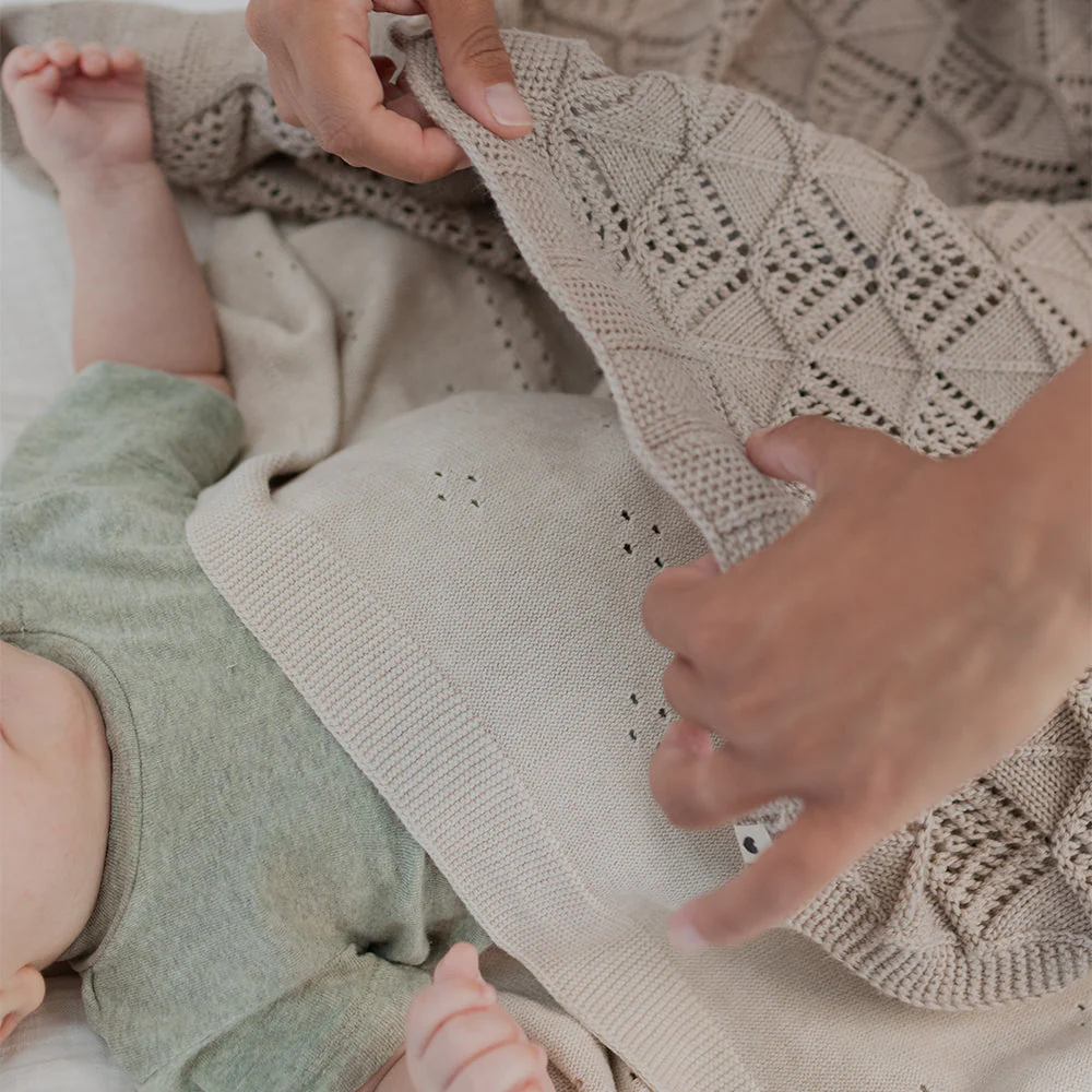 Knitted Blanket Wavy - Vanilla - Image 3